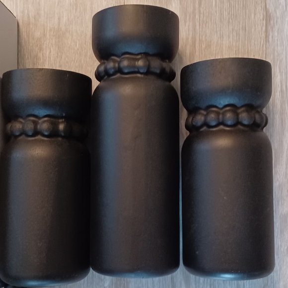 Decorate your space with this 10 item housewares bundle black wood light accent - Picture 3 of 7